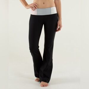 Lululemon Groove Pant (Tall) *Full-On Luon size 6 EUC medium rise